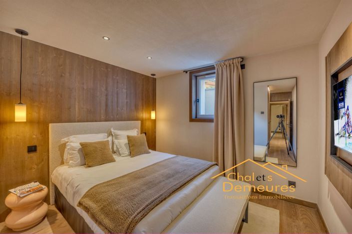 Image No.14-4 Bed House for sale