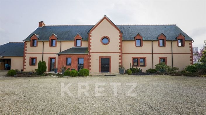 Image No.3-7 Bed Property for sale