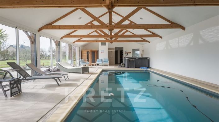 Image No.5-7 Bed Property for sale