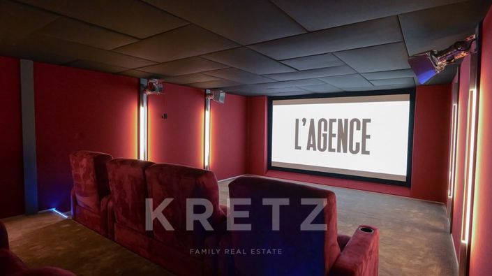 Image No.5-8 Bed Property for sale