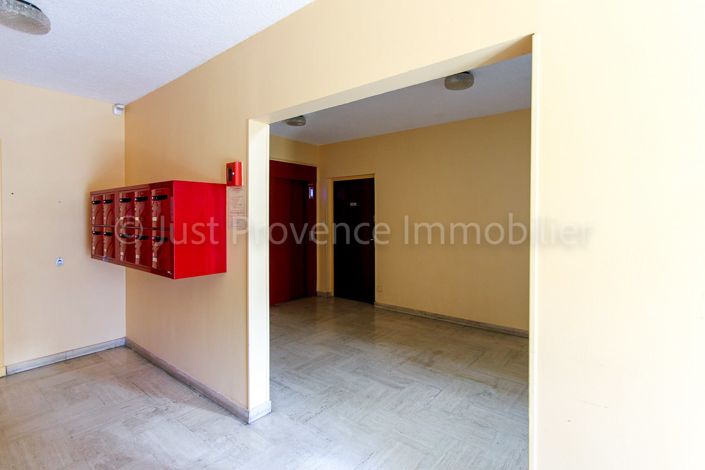 Image No.14-Appartement de 2 chambres à vendre à Carpentras