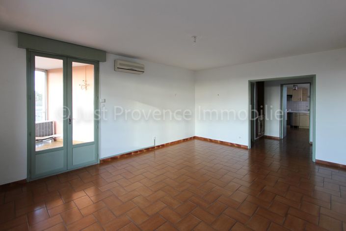 Image No.3-Appartement de 2 chambres à vendre à Carpentras