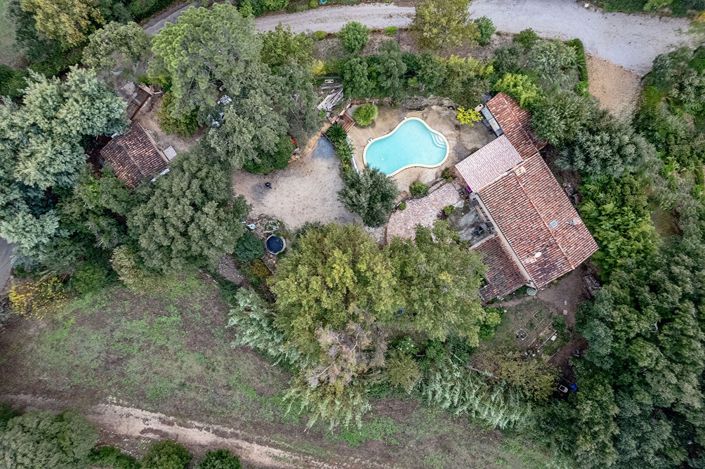 Image No.2-4 Bed House for sale