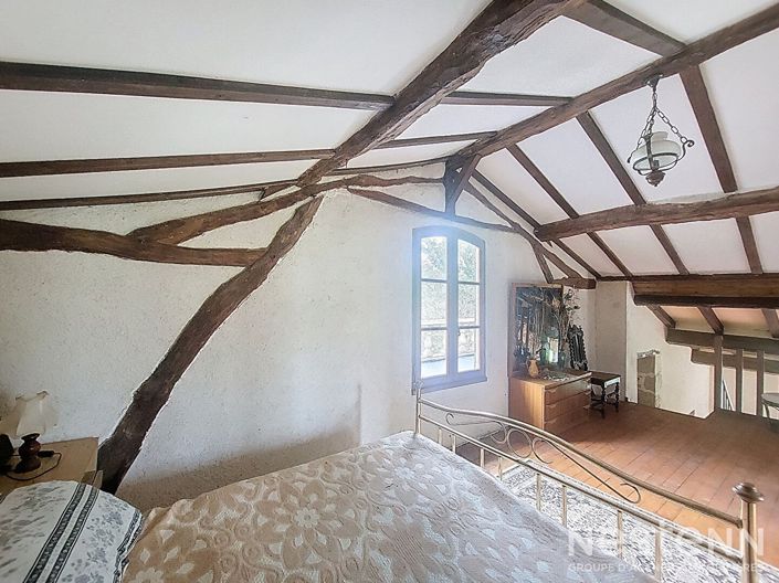 Image No.12-4 Bed House for sale