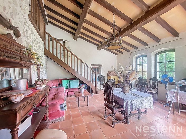 Image No.8-4 Bed House for sale