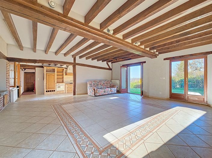 Image No.5-2 Bed House for sale