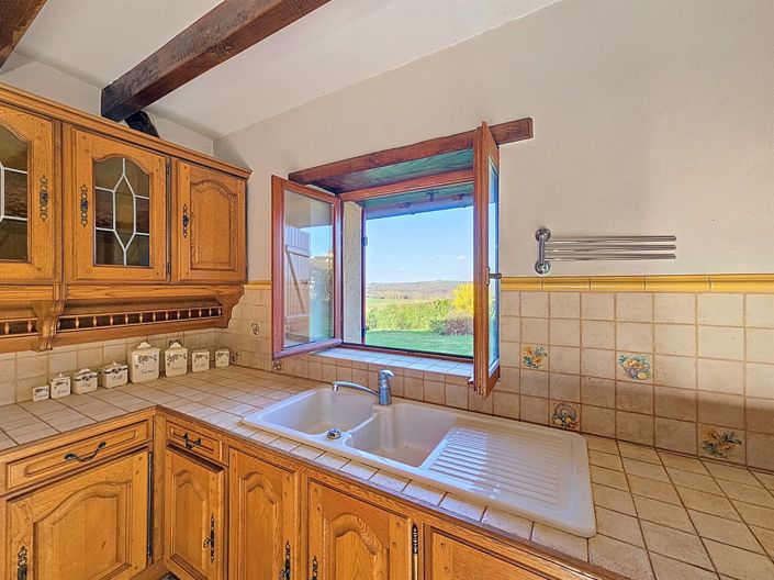 Image No.8-2 Bed House for sale