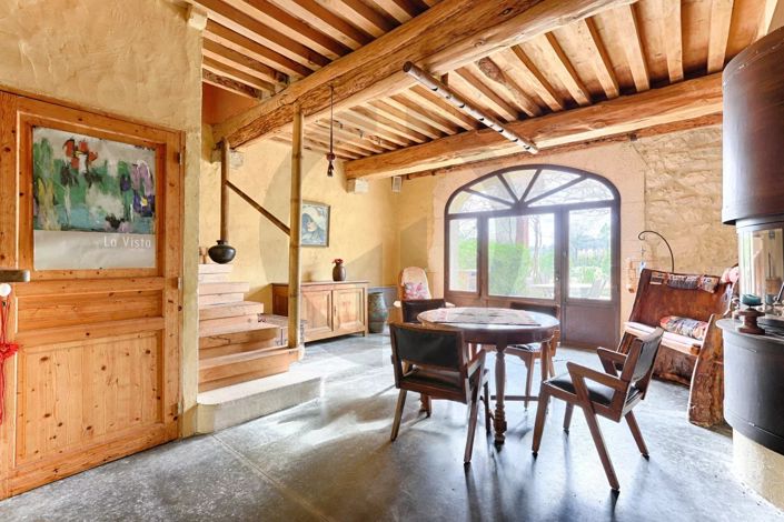 Image No.12-6 Bed House for sale