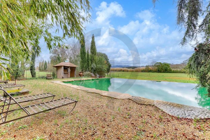 Image No.9-6 Bed House for sale