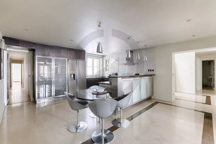 Image No.7-3 Bed Apartment for sale