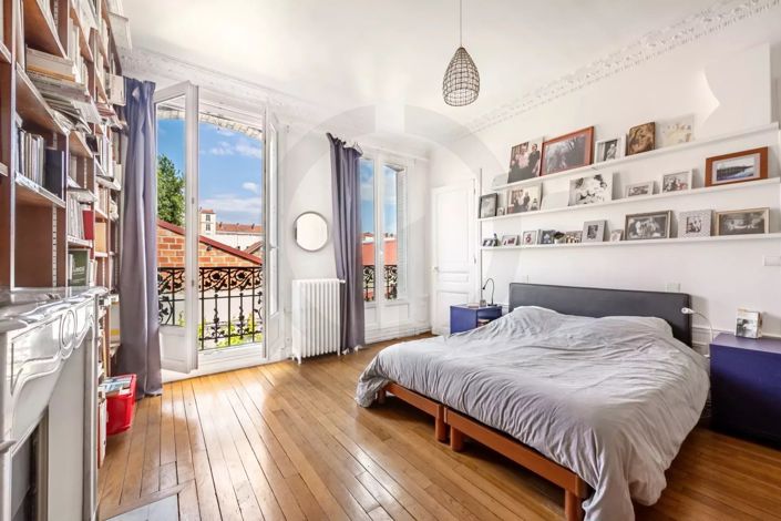 Image No.16-7 Bed House for sale