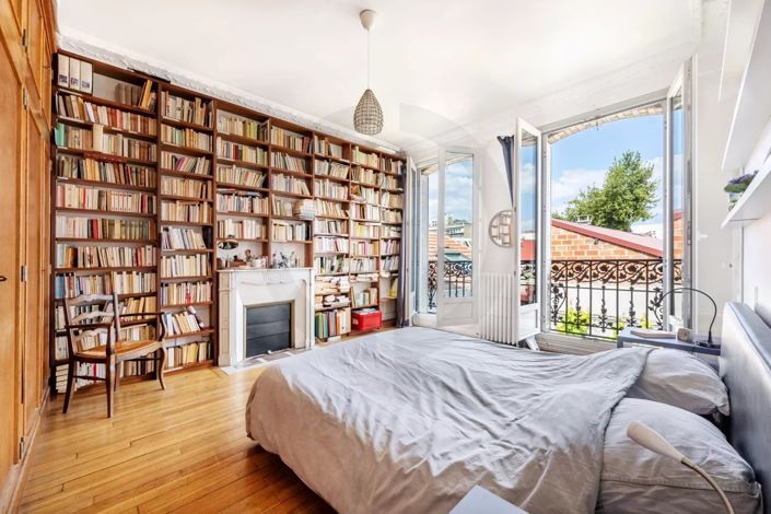 Image No.17-7 Bed House for sale