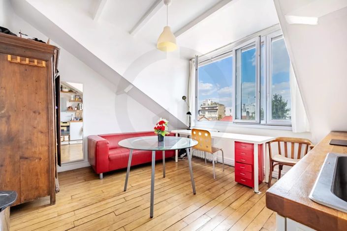 Image No.23-7 Bed House for sale