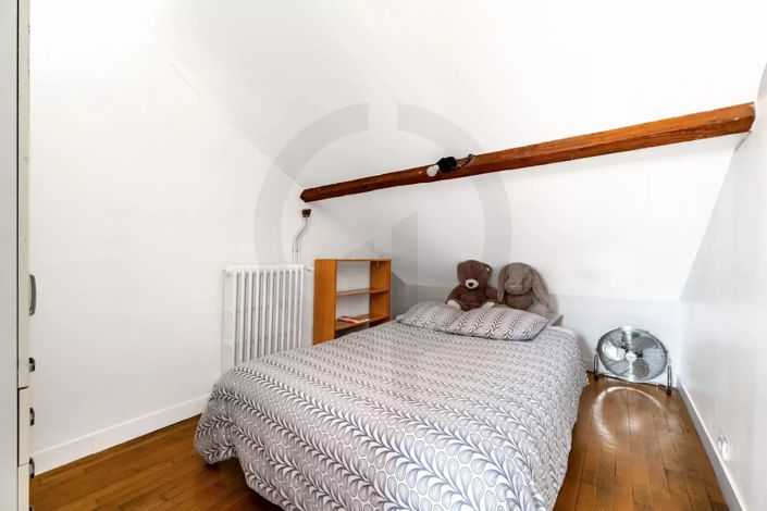 Image No.26-7 Bed House for sale