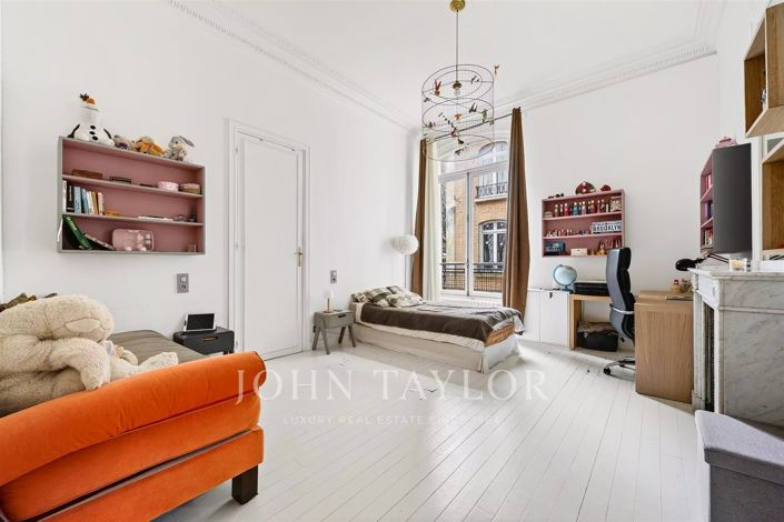 Image No.12-4 Bed Apartment for sale