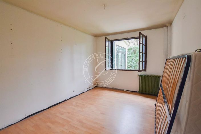 Image No.5-7 Bed House for sale