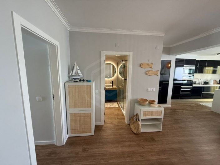 Image No.10-1 Bed Apartment for sale