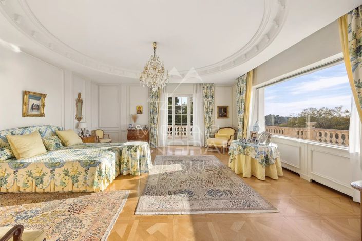 Image No.33-7 Bed House for sale