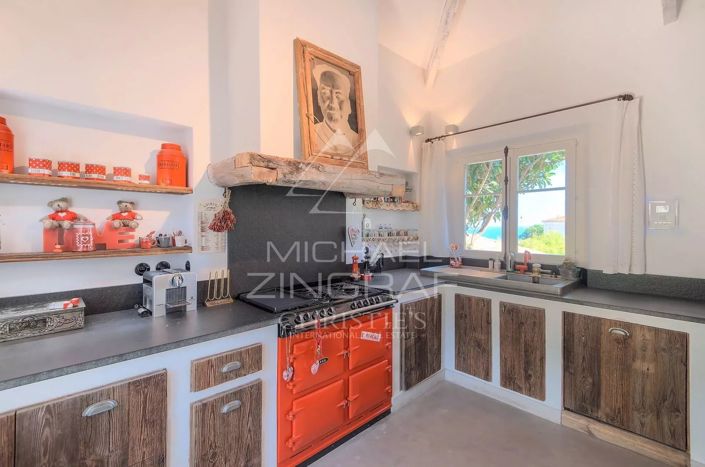 Image No.6-3 Bed House for sale