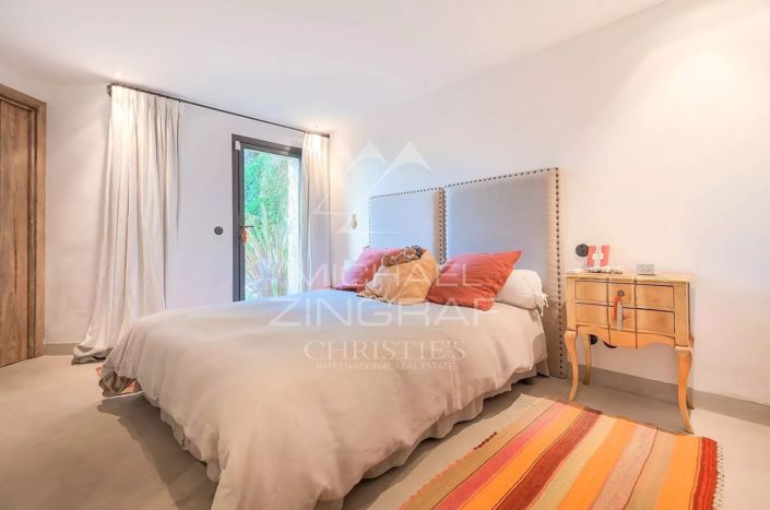 Image No.7-3 Bed House for sale