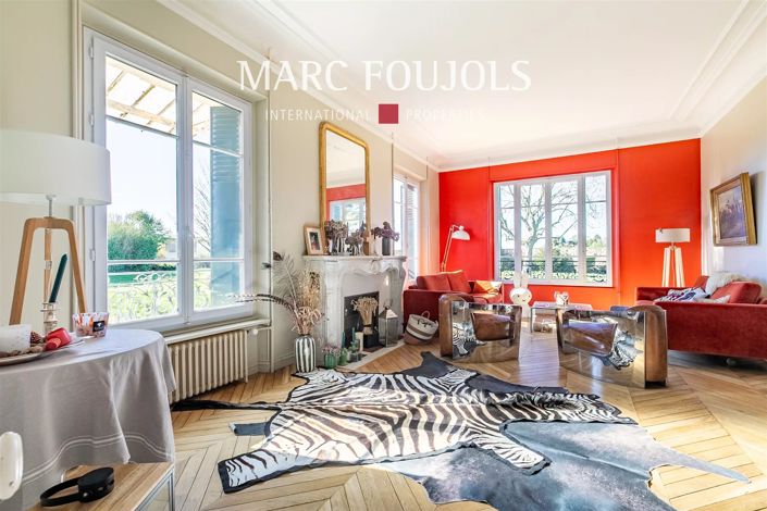 Image No.10-6 Bed House for sale