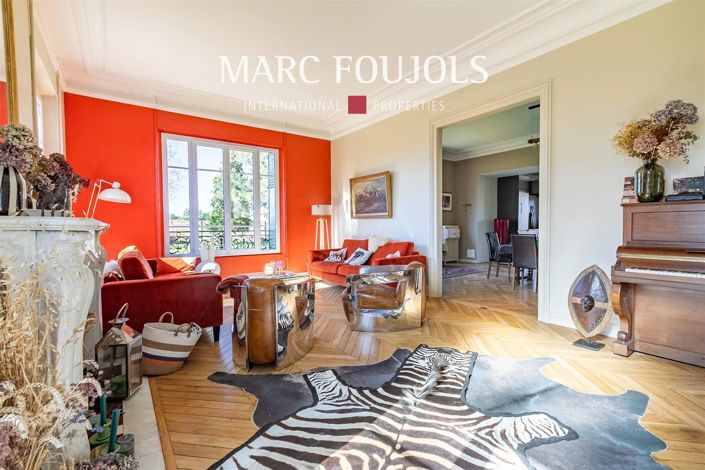 Image No.11-6 Bed House for sale