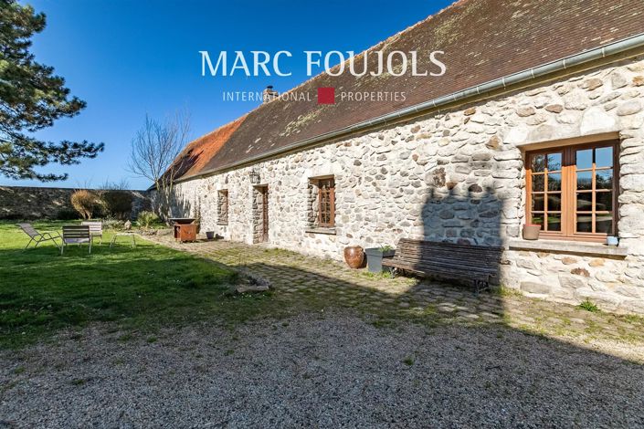 Image No.32-6 Bed House for sale