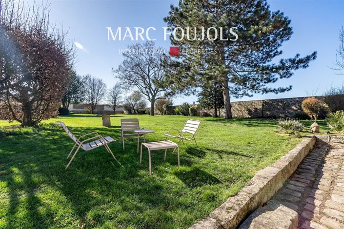 Image No.36-6 Bed House for sale