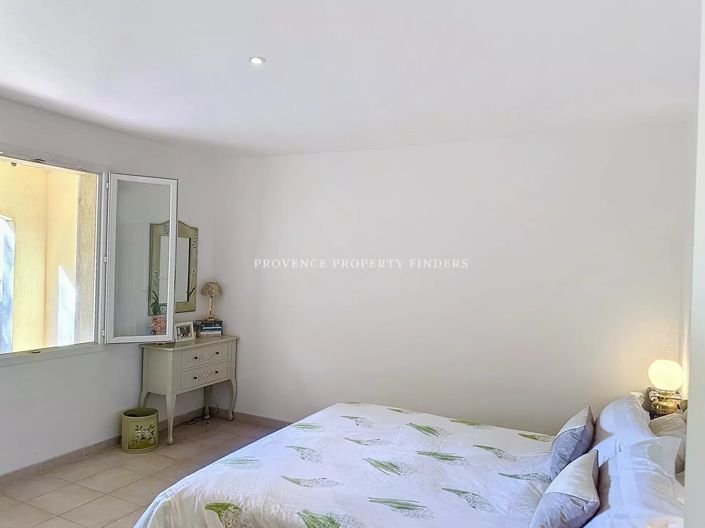 Image No.2-Appartement de 2 chambres à vendre à Lorgues