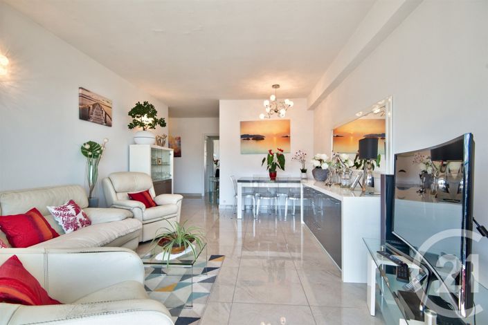 Image No.8-Appartement de 2 chambres à vendre à Nice