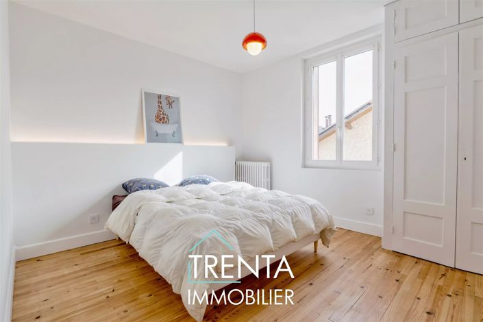 Image No.10-4 Bed House for sale