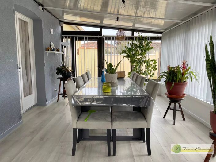 Image No.11-2 Bed House for sale