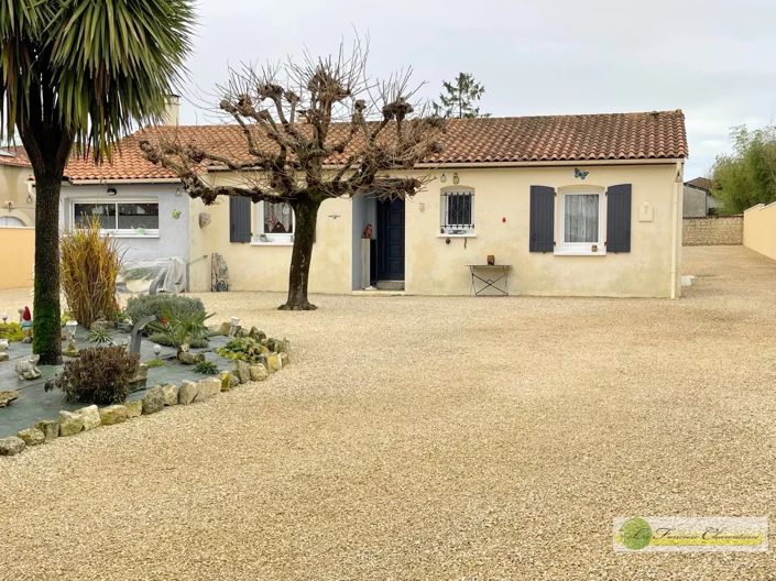 Image No.2-2 Bed House for sale