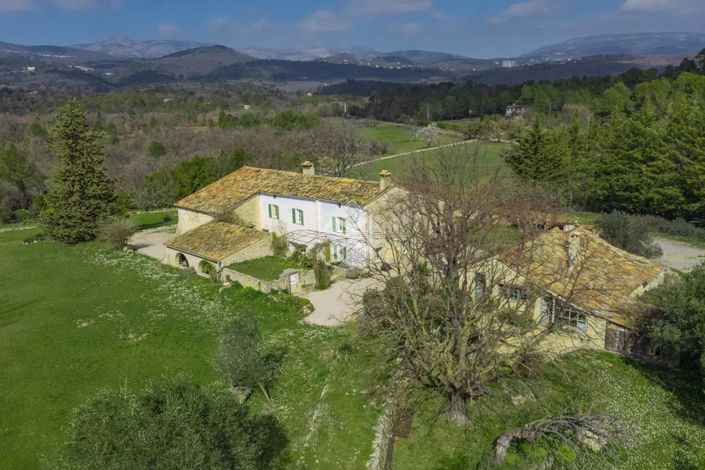 Image No.3-Maison de 4 chambres à vendre à Tourrettes