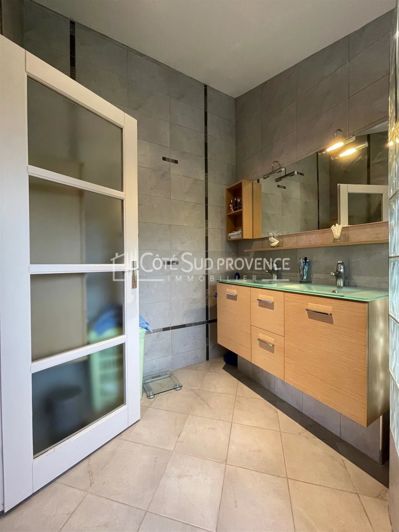 Image No.15-House for sale