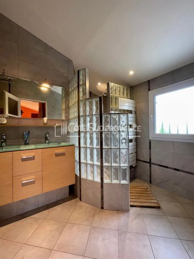 Image No.16-House for sale