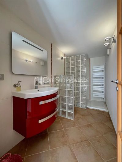 Image No.27-House for sale