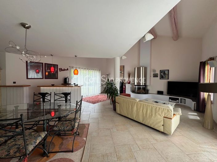 Image No.4-House for sale