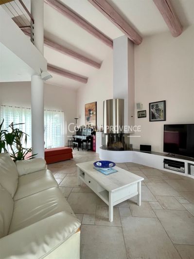 Image No.6-House for sale