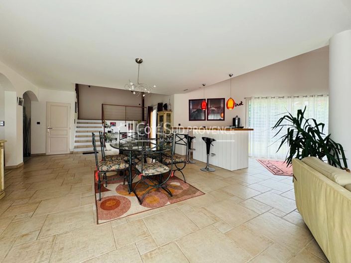 Image No.7-House for sale