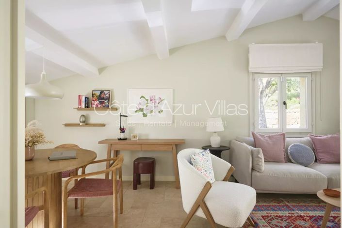 Image No.15-5 Bed House for sale