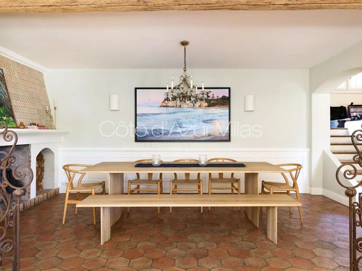 Image No.9-5 Bed House for sale