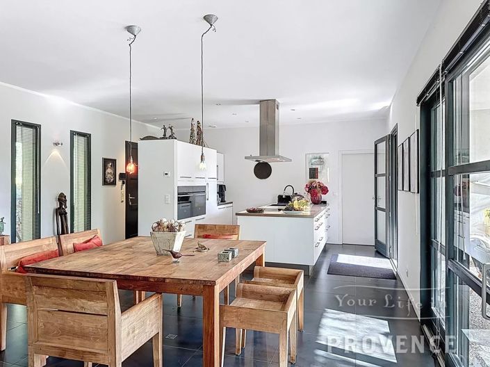 Image No.5-3 Bed House for sale