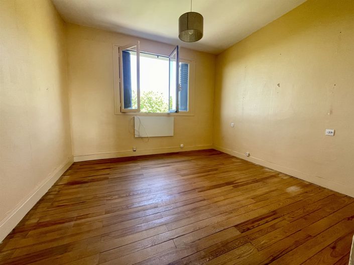 Image No.9-Appartement de 2 chambres à vendre à Tarbes