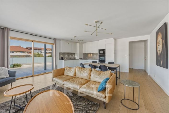 Image No.4-2 Bed Apartment for sale