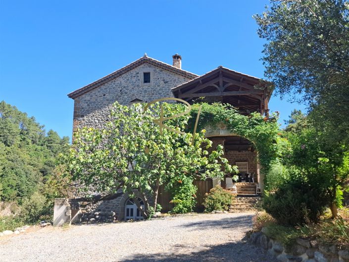 Image No.2-10 Bed House for sale