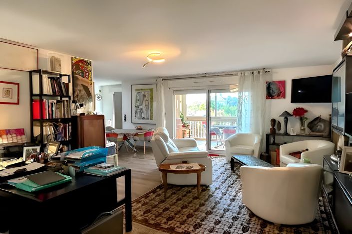 Image No.4-2 Bed Apartment for sale