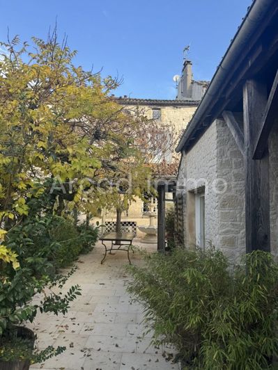 Image No.9-4 Bed House for sale