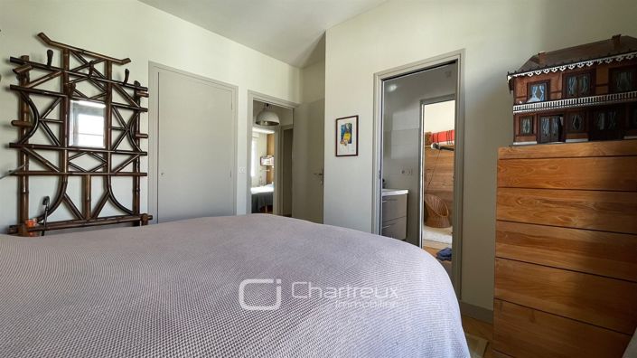 Image No.21-4 Bed House for sale