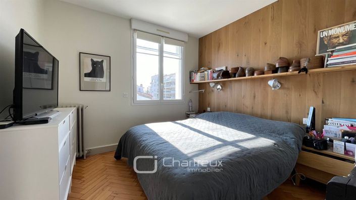 Image No.28-4 Bed House for sale